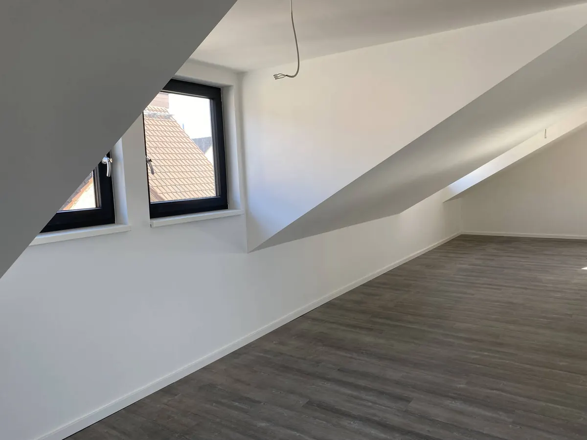 Hanau, Dachgeschoss mit Gauben
